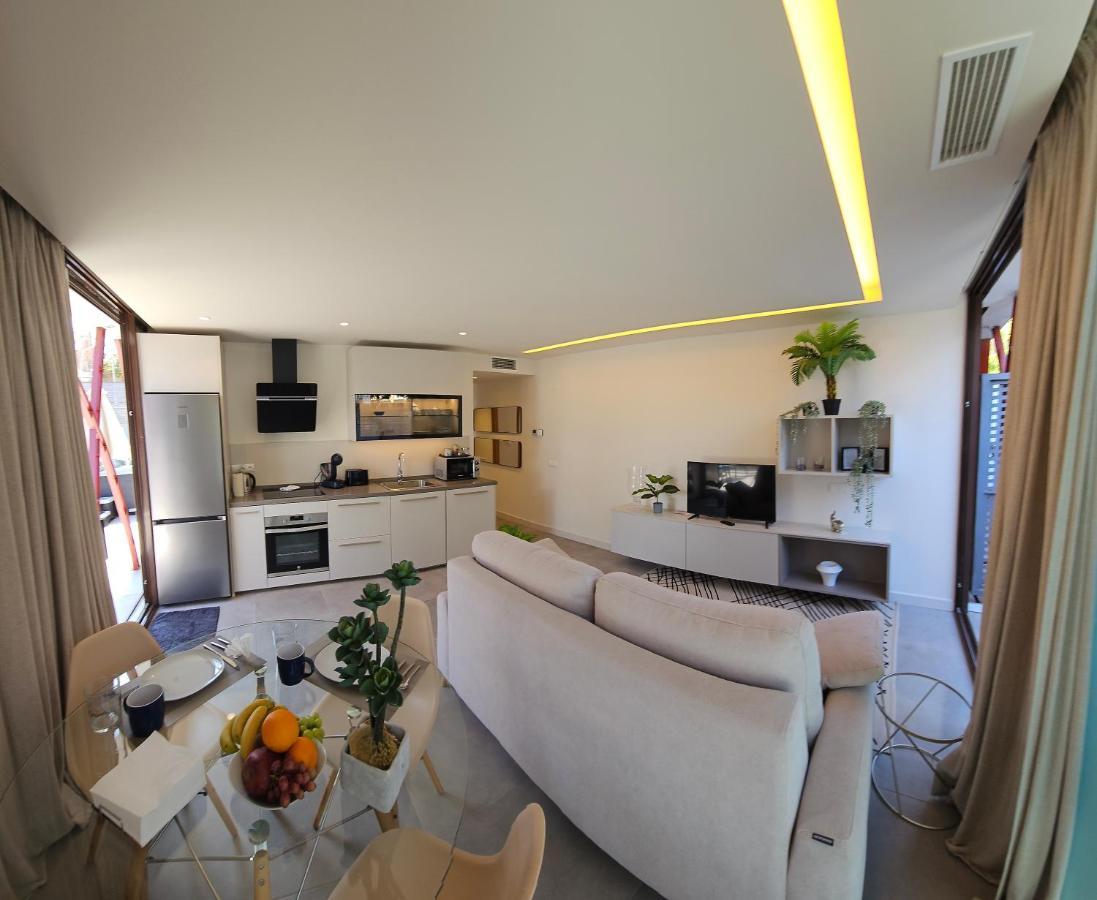 Nogalera Quintessence Apartment With Private Parking By Namaste Elite Torremolinos Exterior photo