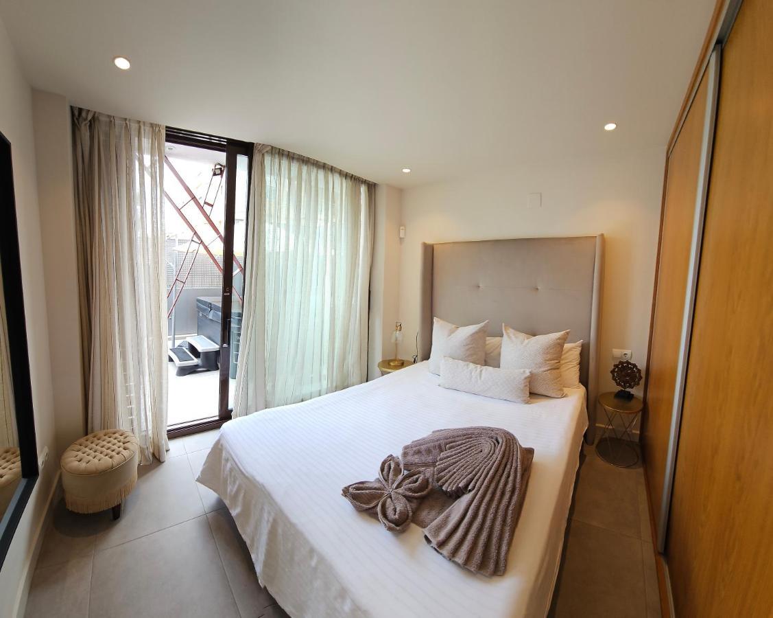 Nogalera Quintessence Apartment With Private Parking By Namaste Elite Torremolinos Exterior photo